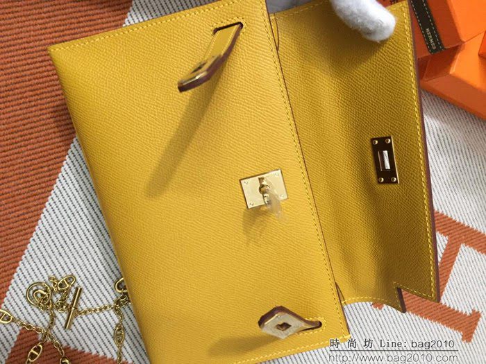 HERMES愛馬仕 凱莉包 mini kelly一代 新色黃epsom皮 夏天首選手包款 可手提肩背  Ama1323